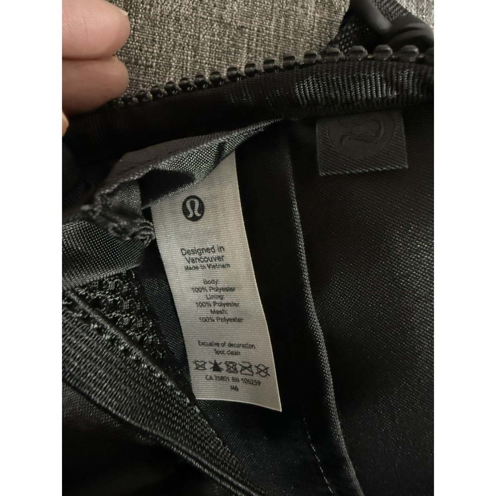 Lululemon Easy Access Crossbody Passport Bag Camo Adjustable Strap Blue Gray EUC - Picture 6 of 7